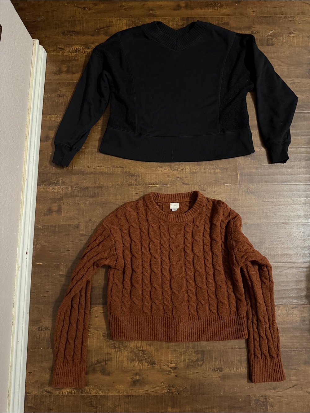 Unknown Brand Burnt Orange Cable Knit Women's Sweater